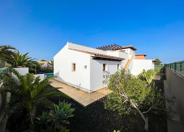 Velas Villa